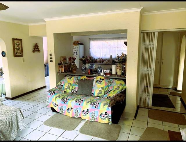 3 BEDROOM HOUSE FOR SALE IN SUNWARD PARK